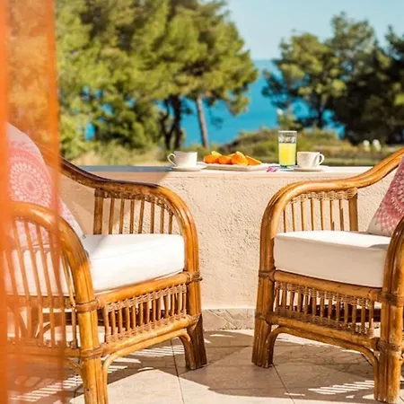 Villa Roubini Afytos